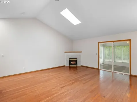 237 NE Wilcox Street Hillsboro OR 97124