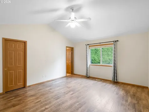 237 NE Wilcox Street Hillsboro OR 97124