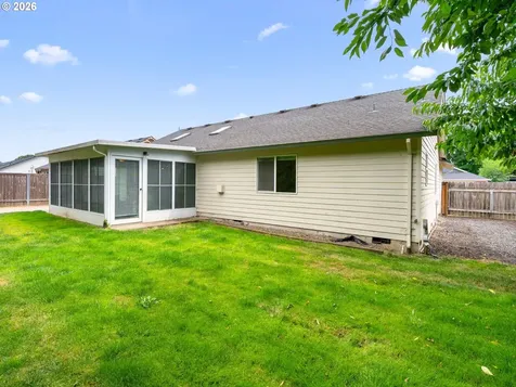 237 NE Wilcox Street Hillsboro OR 97124