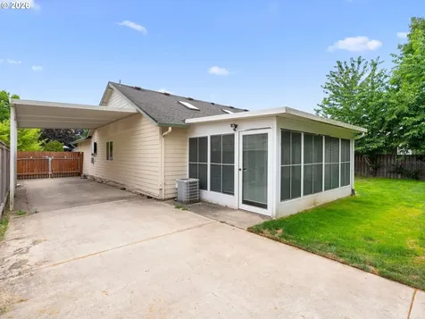 237 NE Wilcox Street Hillsboro OR 97124