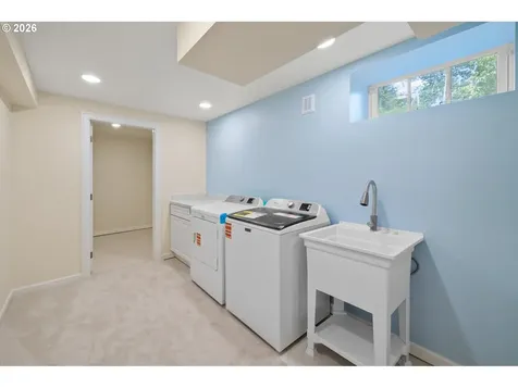 4575 SW Dogwood Lane Portland OR 97225
