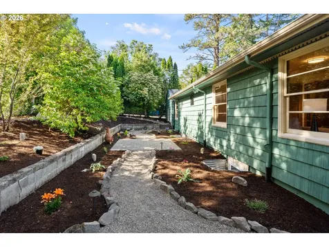 4575 SW Dogwood Lane Portland OR 97225
