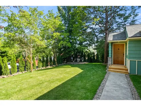 4575 SW Dogwood Lane Portland OR 97225