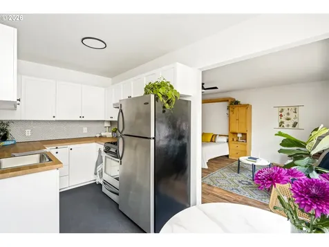701 NE 28th Avenue Portland OR 97232