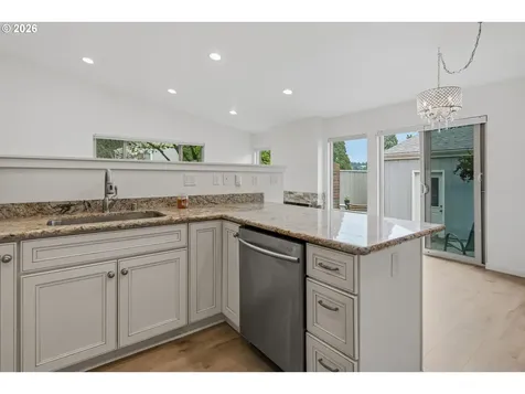 1397 Bonniebrae Drive Lake Oswego OR 97034