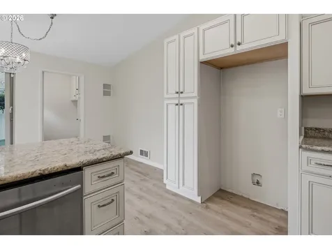 1397 Bonniebrae Drive Lake Oswego OR 97034