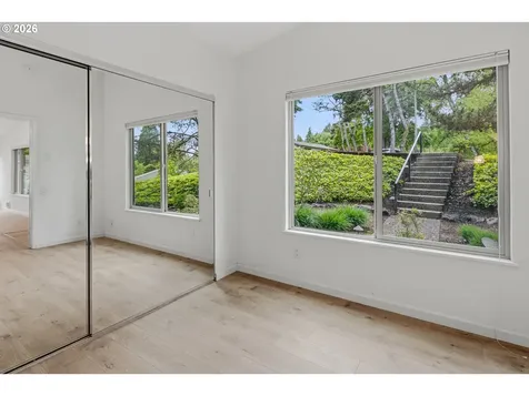 1397 Bonniebrae Drive Lake Oswego OR 97034