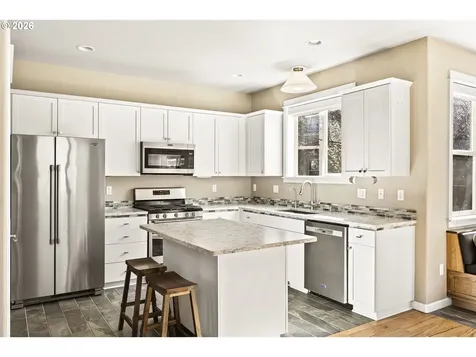 63063 Angler Avenue Bend OR 97703