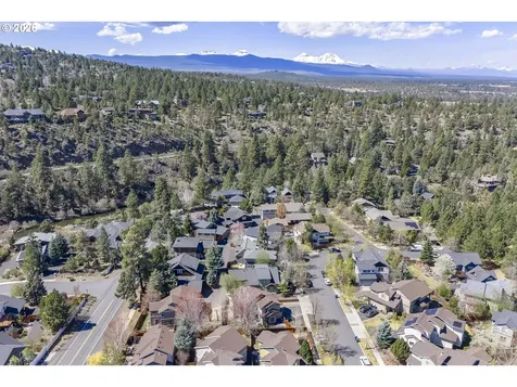 63063 Angler Avenue Bend OR 97703