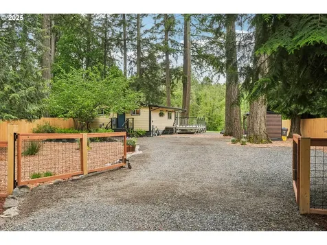 28831 SE Woods Road Eagle Creek OR 97022