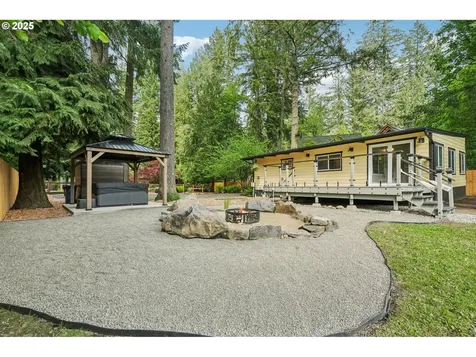 28831 SE Woods Road Eagle Creek OR 97022