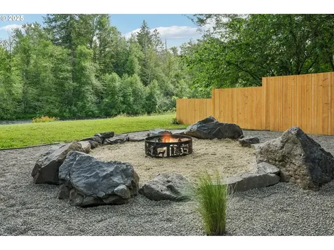 28831 SE Woods Road Eagle Creek OR 97022