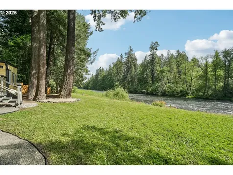 28831 SE Woods Road Eagle Creek OR 97022