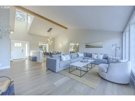 83471 S Cove Way Florence OR 97439
