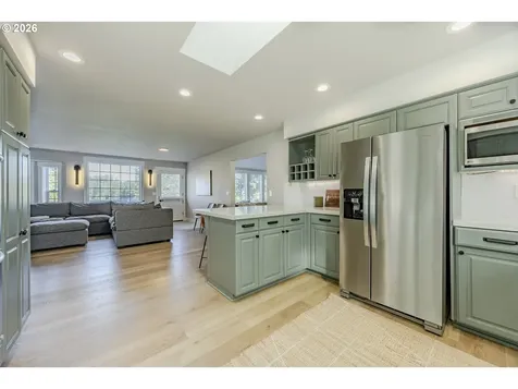 83471 S Cove Way Florence OR 97439