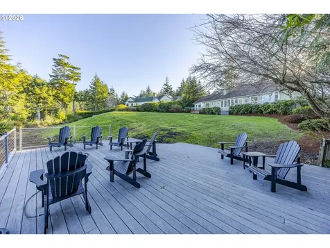 83471 S Cove Way Florence OR 97439