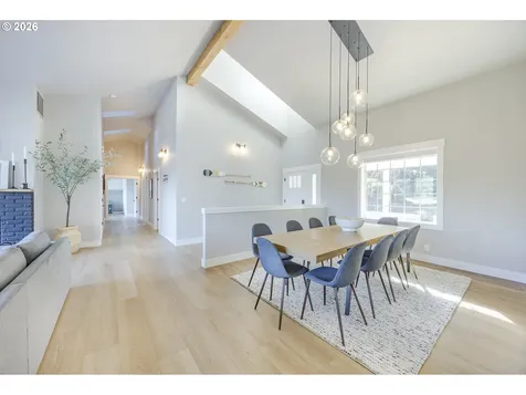 83471 S Cove Way Florence OR 97439