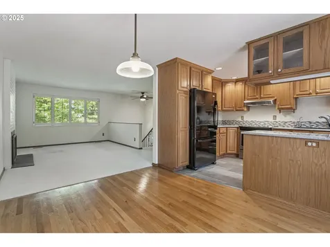 11118 SW 51st Avenue Portland OR 97219