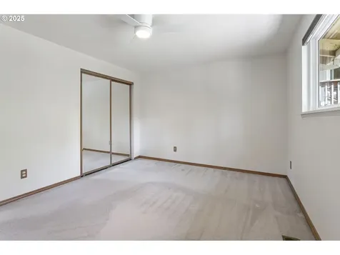 11118 SW 51st Avenue Portland OR 97219