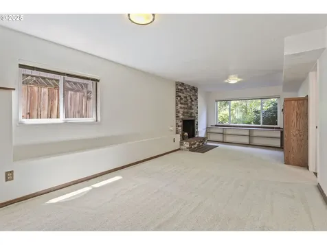 11118 SW 51st Avenue Portland OR 97219