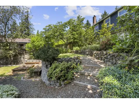11118 SW 51st Avenue Portland OR 97219