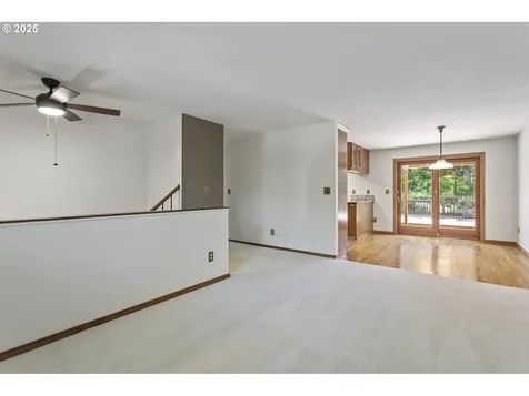 11118 SW 51st Avenue Portland OR 97219