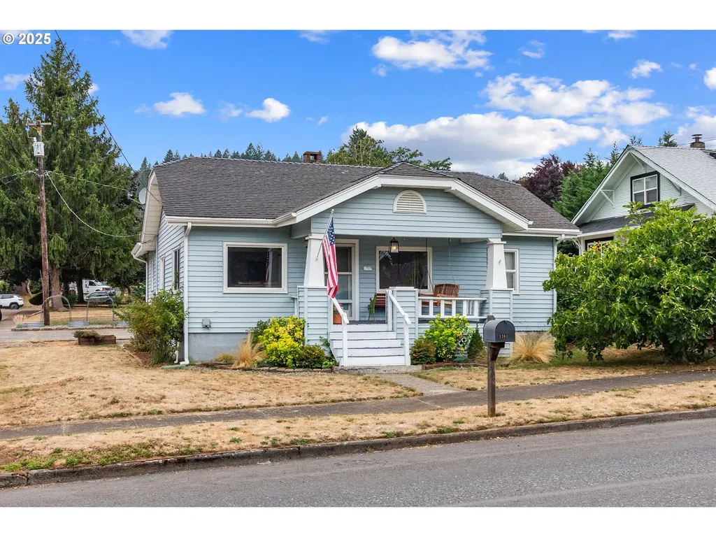 1303 Division Street Camas WA 98607