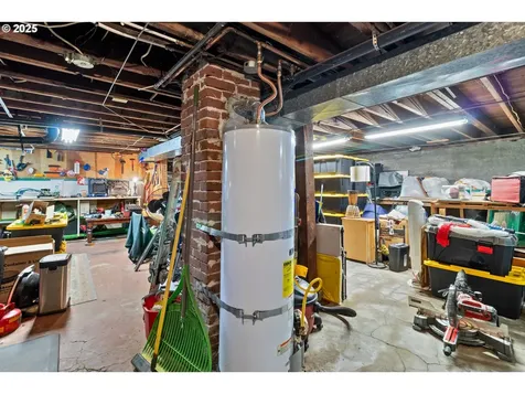 1303 Division Street Camas WA 98607