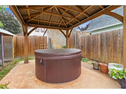 1303 Division Street Camas WA 98607