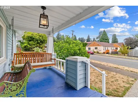 1303 Division Street Camas WA 98607
