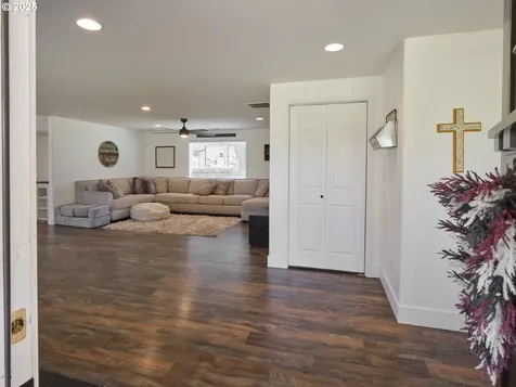 15418 NE 172nd Avenue Brush Prairie WA 98606