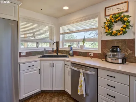 15418 NE 172nd Avenue Brush Prairie WA 98606