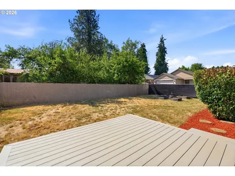 5201 9th Court SE Salem OR 97306
