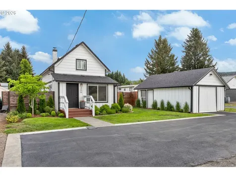 406 E Jones Street Yacolt WA 98675