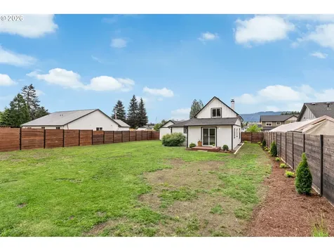406 E Jones Street Yacolt WA 98675