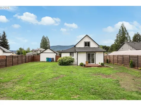 406 E Jones Street Yacolt WA 98675