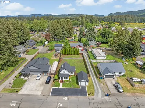 406 E Jones Street Yacolt WA 98675