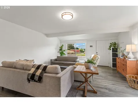 406 E Jones Street Yacolt WA 98675