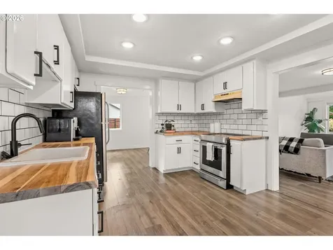 406 E Jones Street Yacolt WA 98675