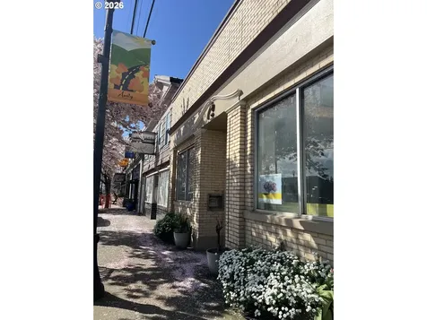 502 S Trade Street Amity OR 97101