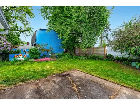 3136 NE 83rd Avenue Portland OR 97220