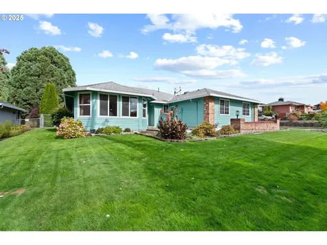13406 NW 42nd Avenue Vancouver WA 98685