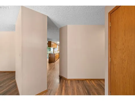 13406 NW 42nd Avenue Vancouver WA 98685