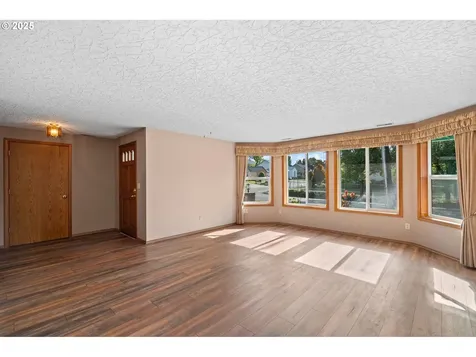 13406 NW 42nd Avenue Vancouver WA 98685
