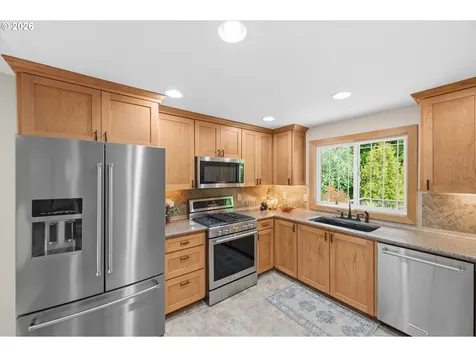 2730 SW Meyers Drive Gresham OR 97080