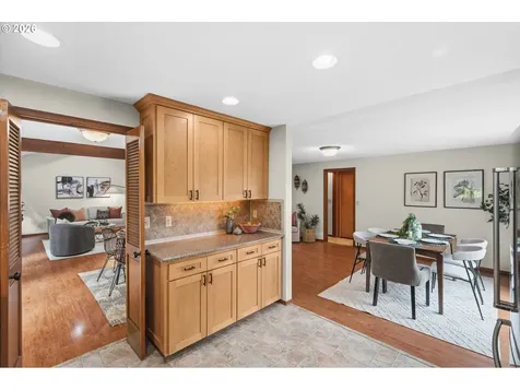 2730 SW Meyers Drive Gresham OR 97080