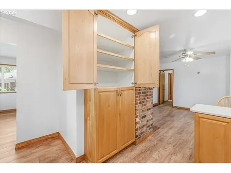 7910 N Mckenna Avenue Portland OR 97203