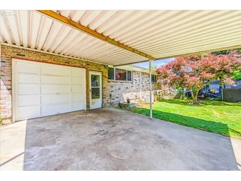 7910 N Mckenna Avenue Portland OR 97203