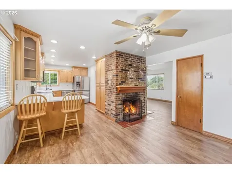 7910 N Mckenna Avenue Portland OR 97203