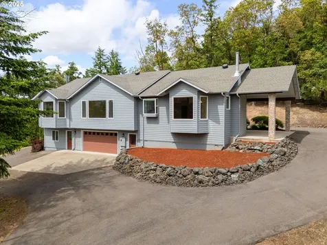 322 Monta Vista Lane Roseburg OR 97471